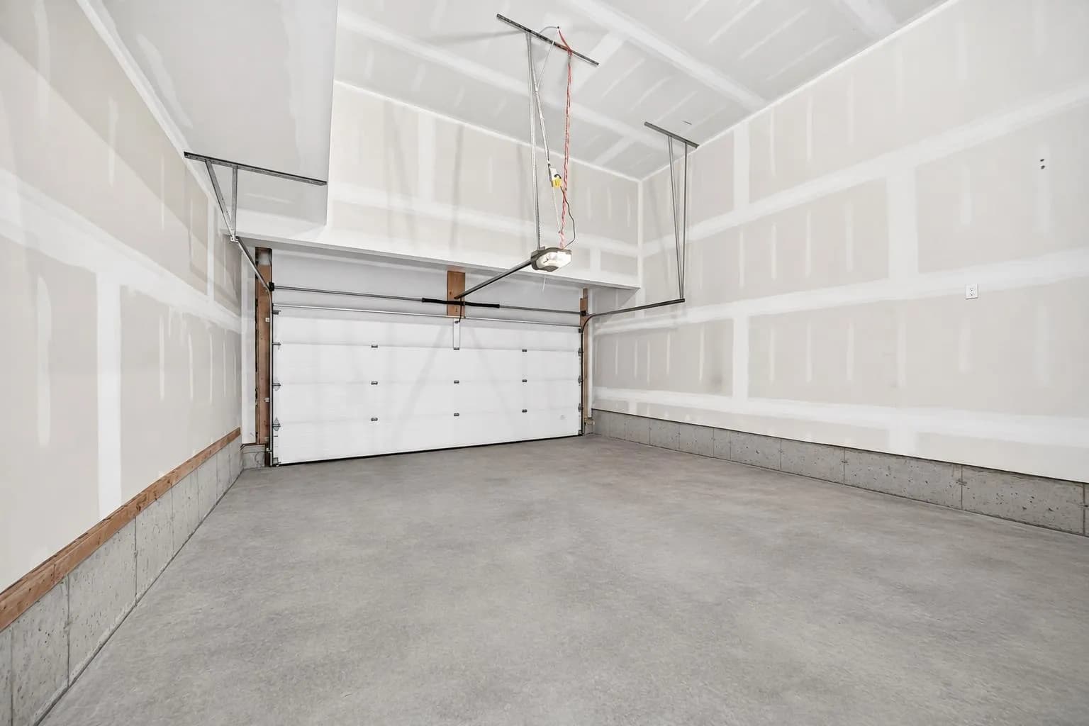 Semi Detached (Half Duplex)