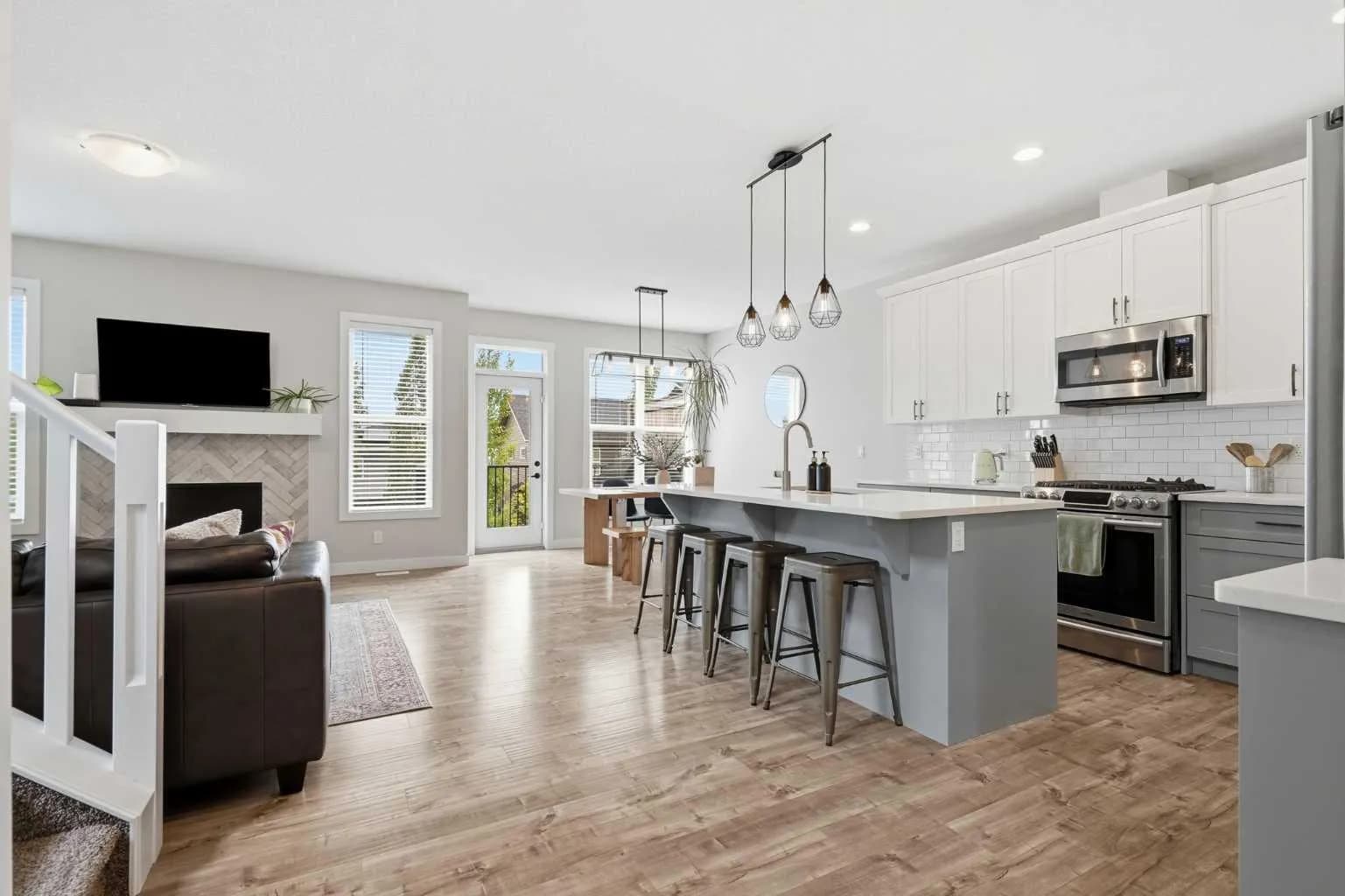 Semi Detached (Half Duplex)