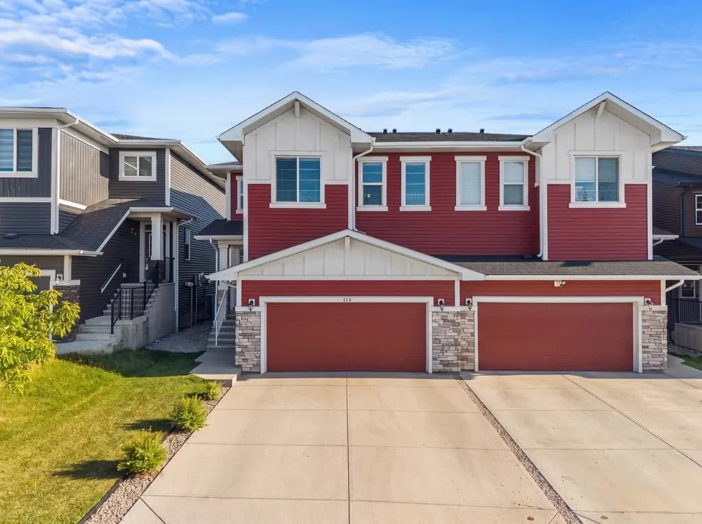 Semi Detached (Half Duplex)